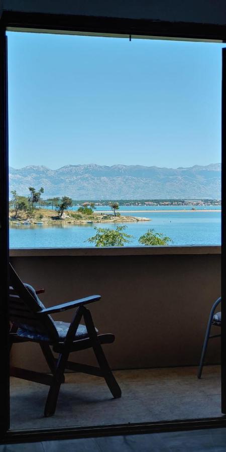 Seaview Holiday Apartments, Ventura Nin Kültér fotó
