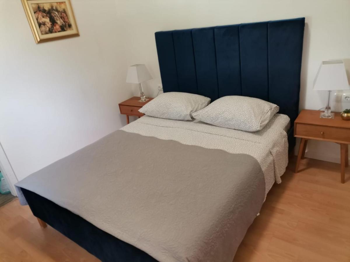 Seaview Holiday Apartments, Ventura Nin Kültér fotó
