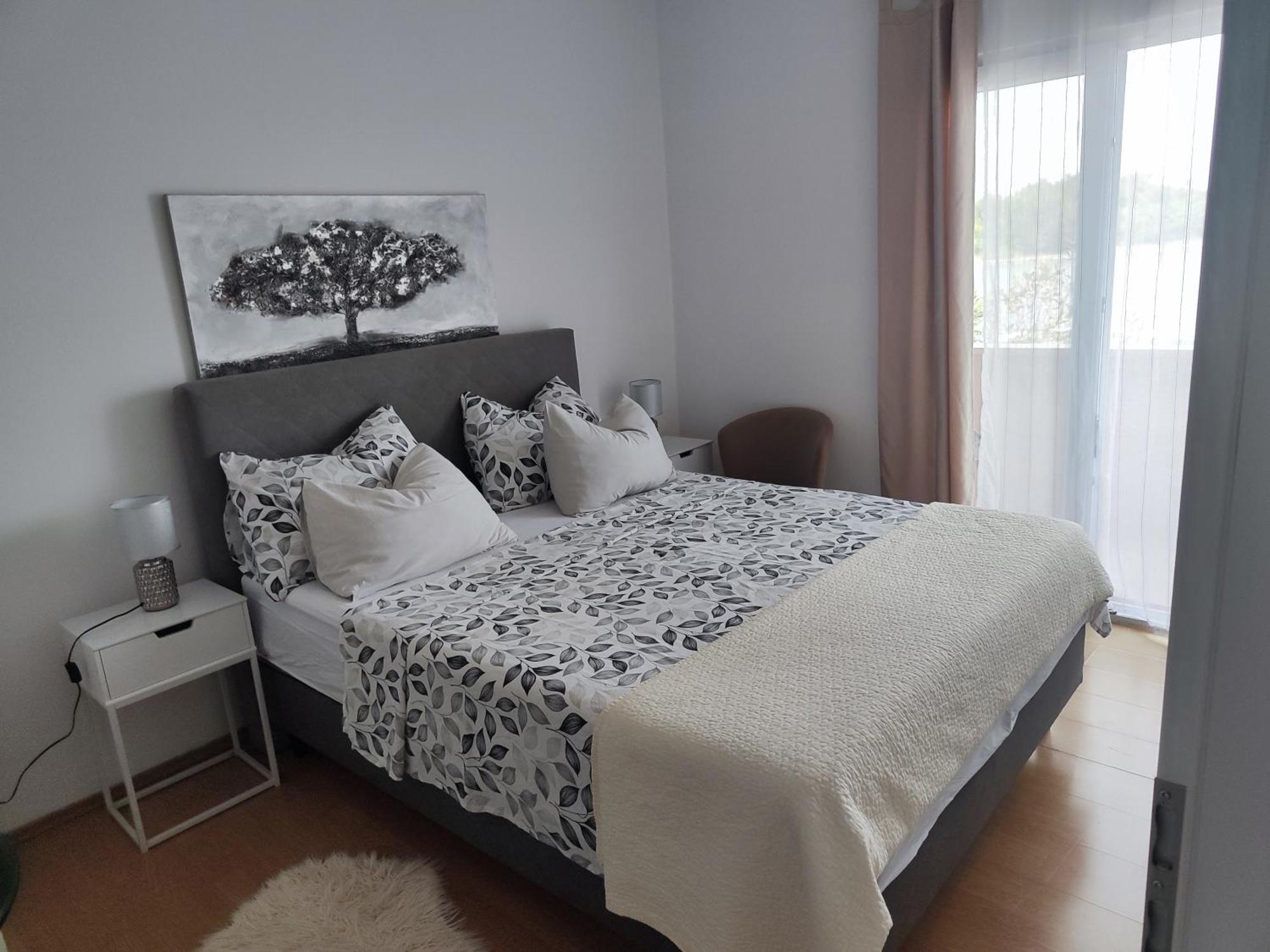 Seaview Holiday Apartments, Ventura Nin Szoba fotó