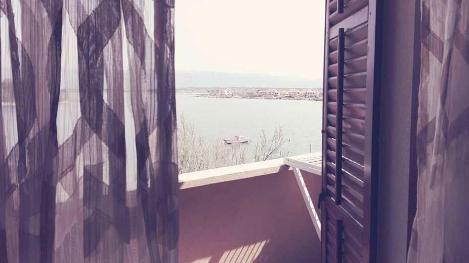 Seaview Holiday Apartments, Ventura Nin Kültér fotó