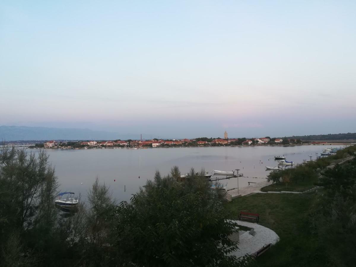 Seaview Holiday Apartments, Ventura Nin Kültér fotó